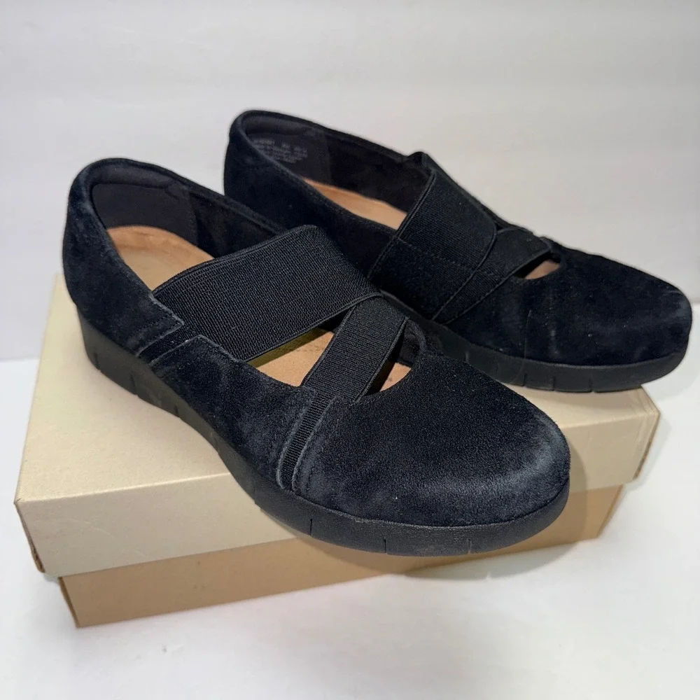 Clarks Daelyn Villa Black Suede Elastic Strap Wedge‎ Loafers 26102697 Womens 6M